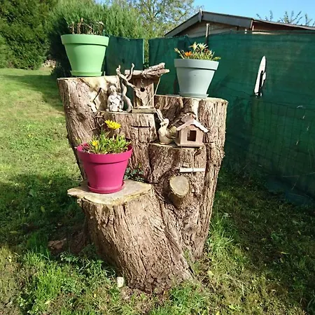 Chez Lili Nyaraló *